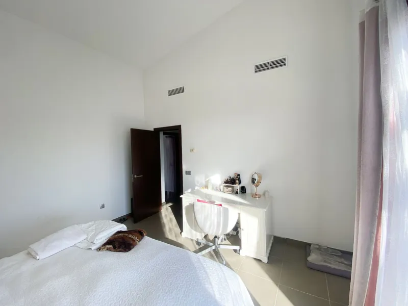 Charming Semi-detached Villa with Golf Views in Valle Romano