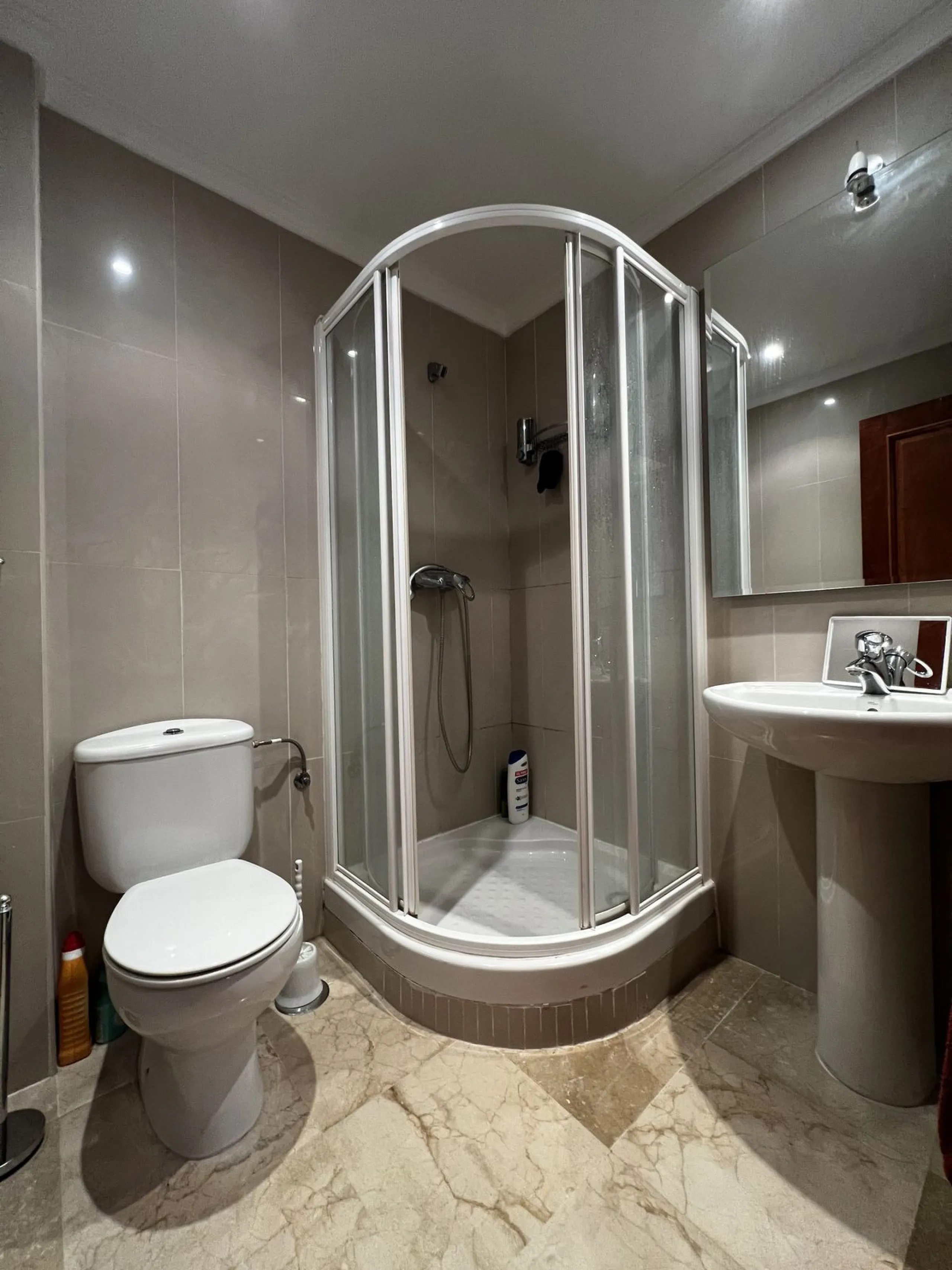 Apartment - Ground Floor Apartment в продаже в Mijas, Málaga. В доме 2 спален и 2 ванных комнат. Площадь дома 94 м²