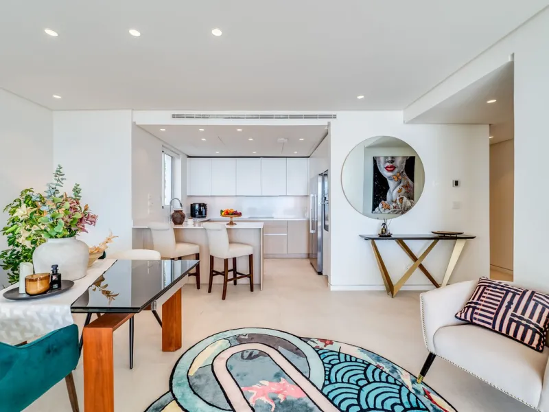High-end 3-Bedroom Apartment with Unmatched Privacy and Panoramic Views