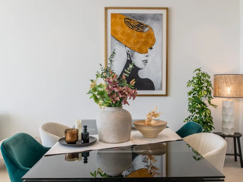 High-end 3-Bedroom Apartment with Unmatched Privacy and Panoramic Views
