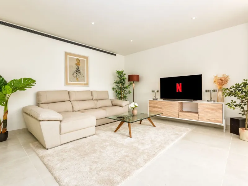 Apartment - Ground Floor Apartment в продаже в Fuengirola, Málaga. В доме 2 спален и 2 ванных комнат. Площадь дома 128 м². Площадь участка 29 м²