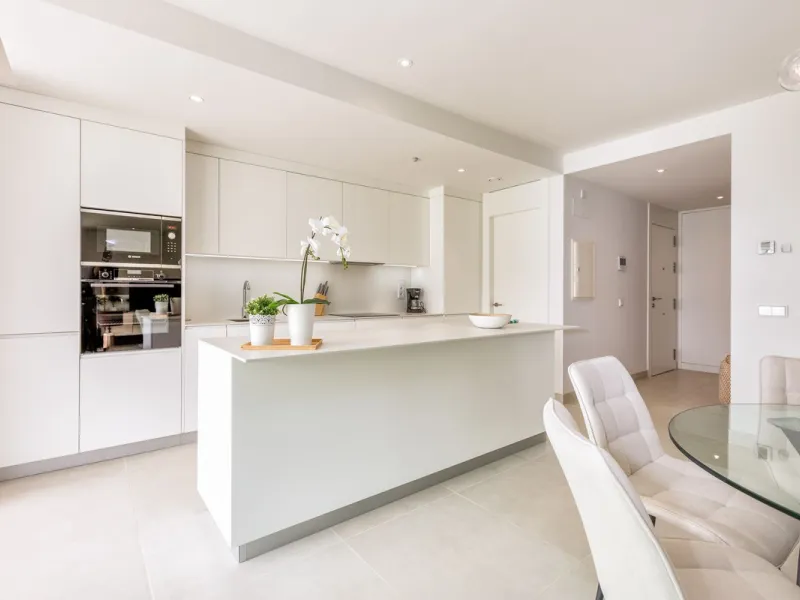 Apartment - Ground Floor Apartment в продаже в Fuengirola, Málaga. В доме 2 спален и 2 ванных комнат. Площадь дома 128 м². Площадь участка 29 м²