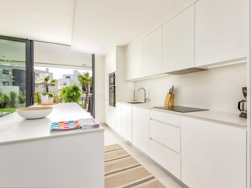 Apartment - Ground Floor Apartment в продаже в Fuengirola, Málaga. В доме 2 спален и 2 ванных комнат. Площадь дома 128 м². Площадь участка 29 м²