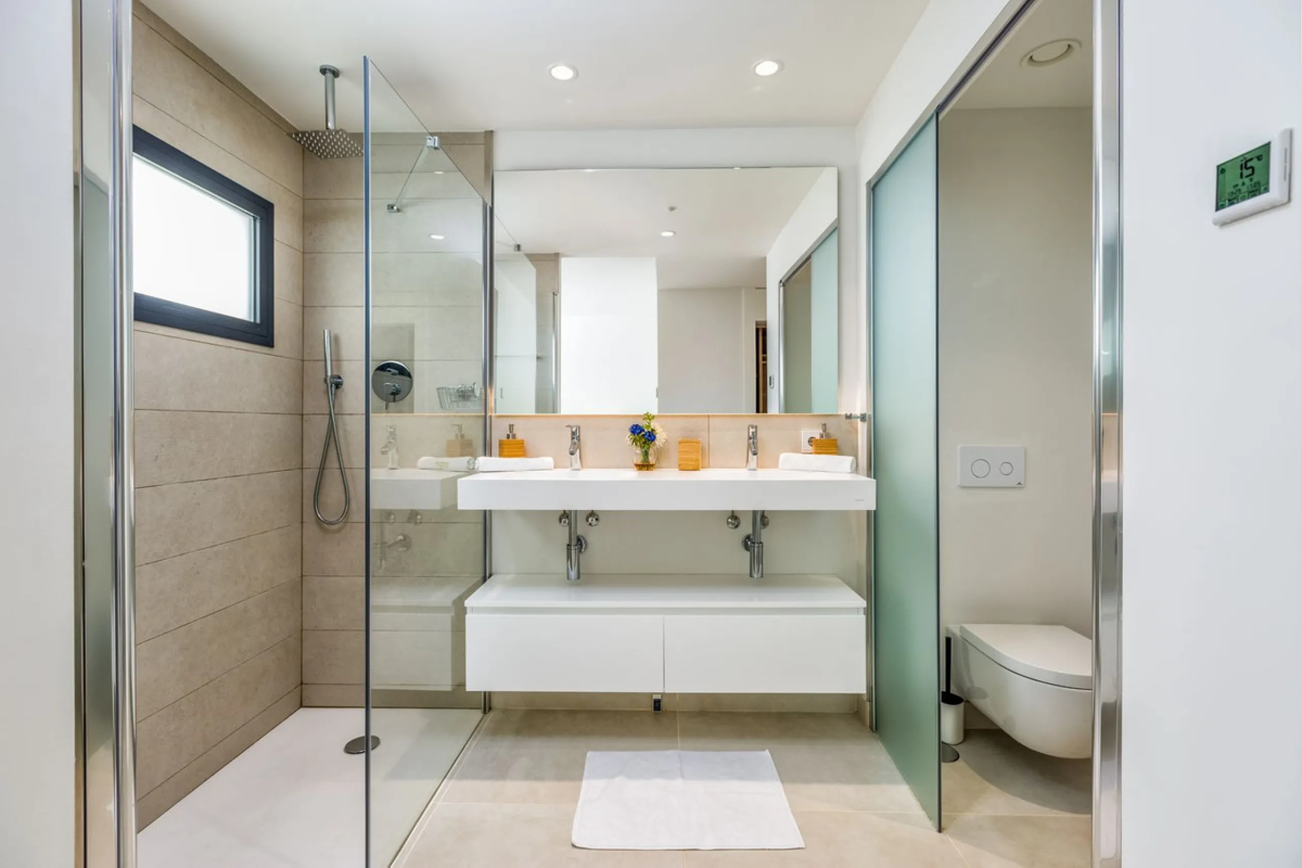 Apartment - Ground Floor Apartment в продаже в Fuengirola, Málaga. В доме 2 спален и 2 ванных комнат. Площадь дома 128 м². Площадь участка 29 м²