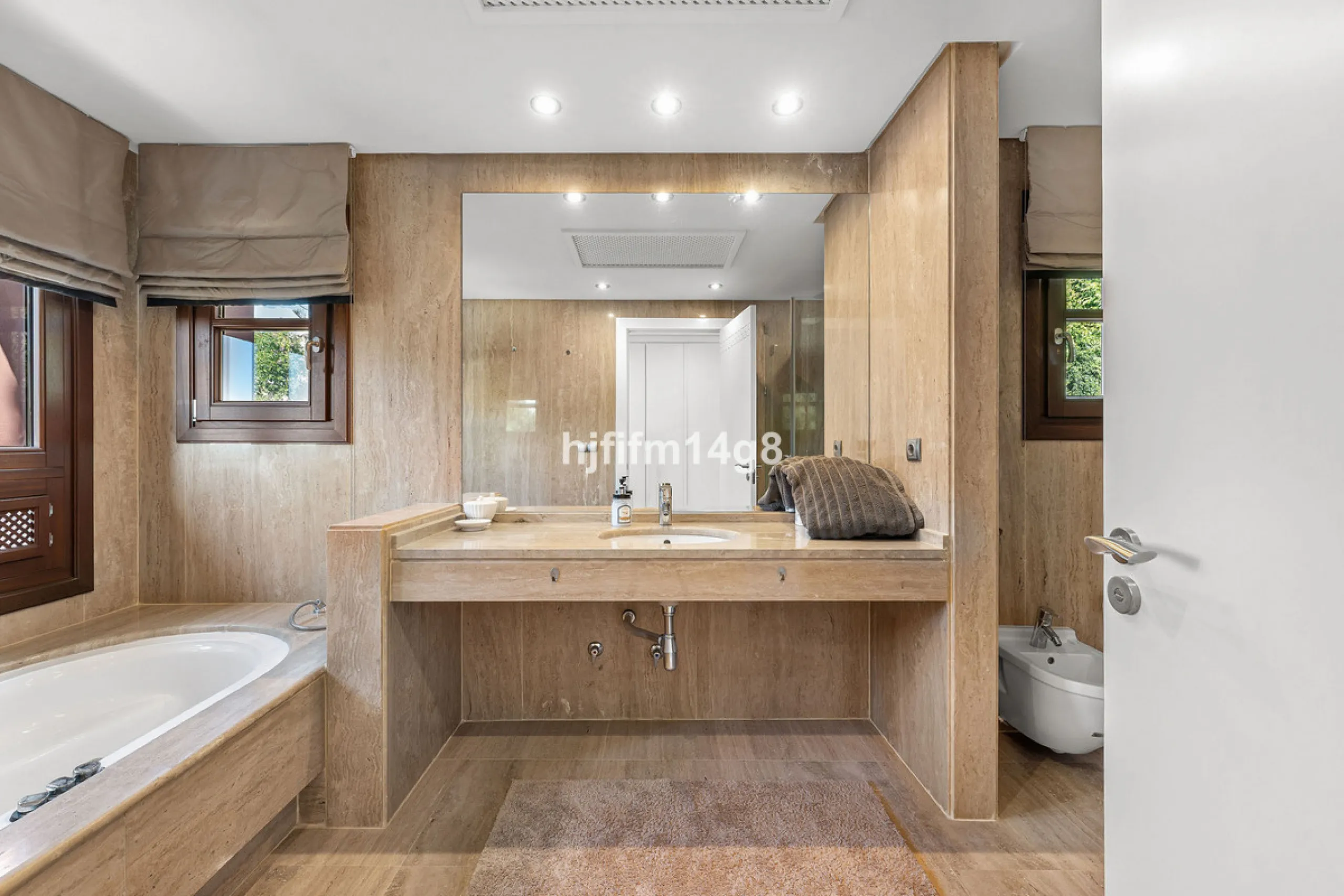 Discover unparalleled luxury in the prestigious La Capellania community with exotic gardens, , nestled within the Marbella Golden Mile. This stunning villa, boasting 686m² of interior space and an additional 77m² of terrace, offers the ultimate blend of e