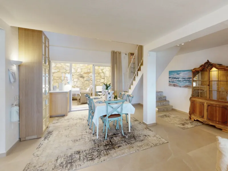 This is a truly amazing home  just a few meters from the sea. It is a one-of-a-kind property that was fully renovated in March 2025, so everything is brand new and ready for you to move in.