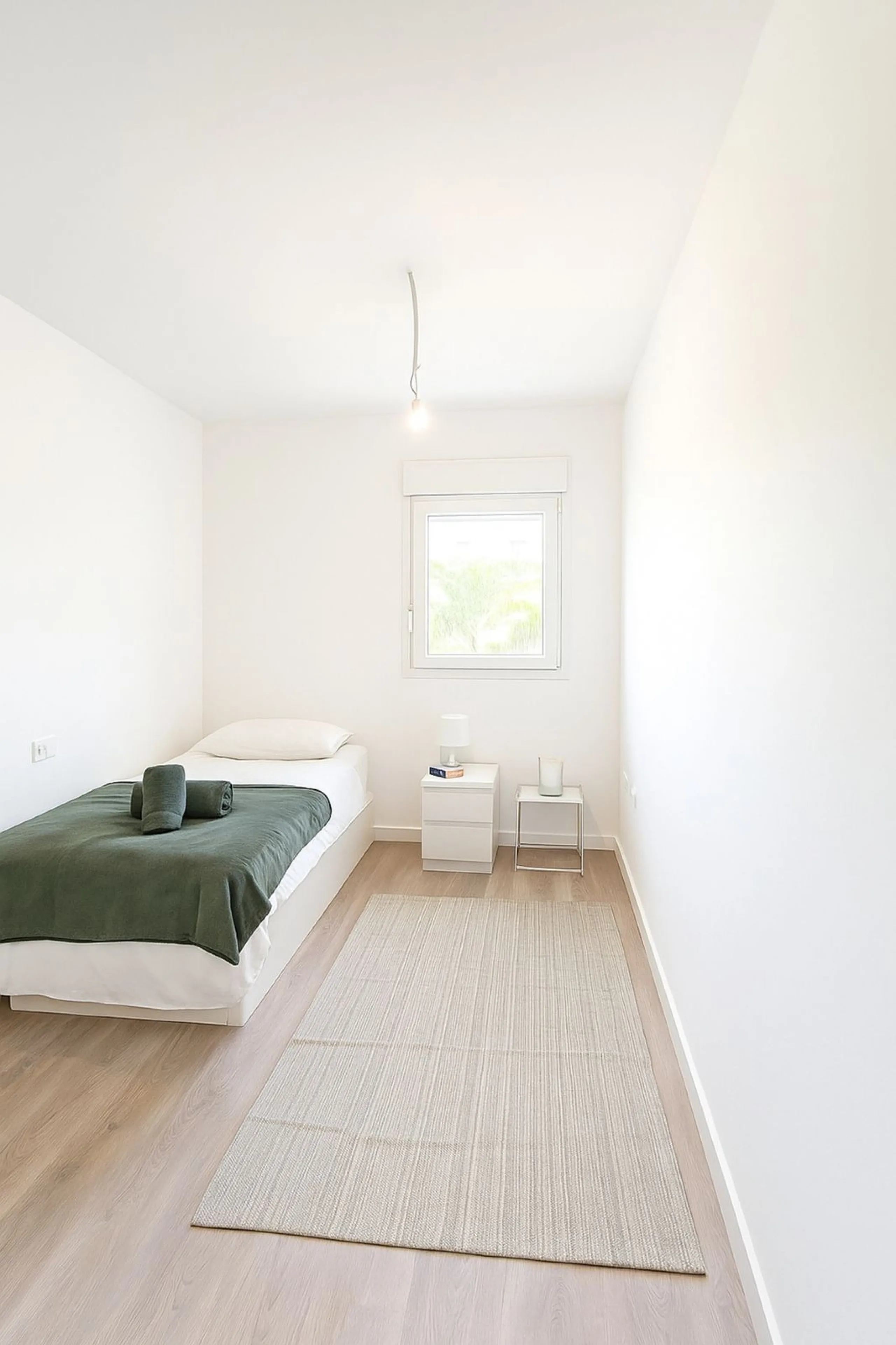 Apartment - Middle Floor Apartment в продаже в Marbella, Málaga. В доме 3 спален и 2 ванных комнат. Площадь дома 112 м²