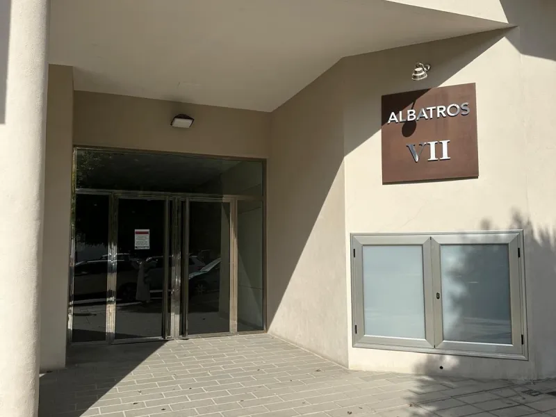 Apartment - Middle Floor Apartment в продаже в Marbella, Málaga. В доме 3 спален и 2 ванных комнат. Площадь дома 112 м²