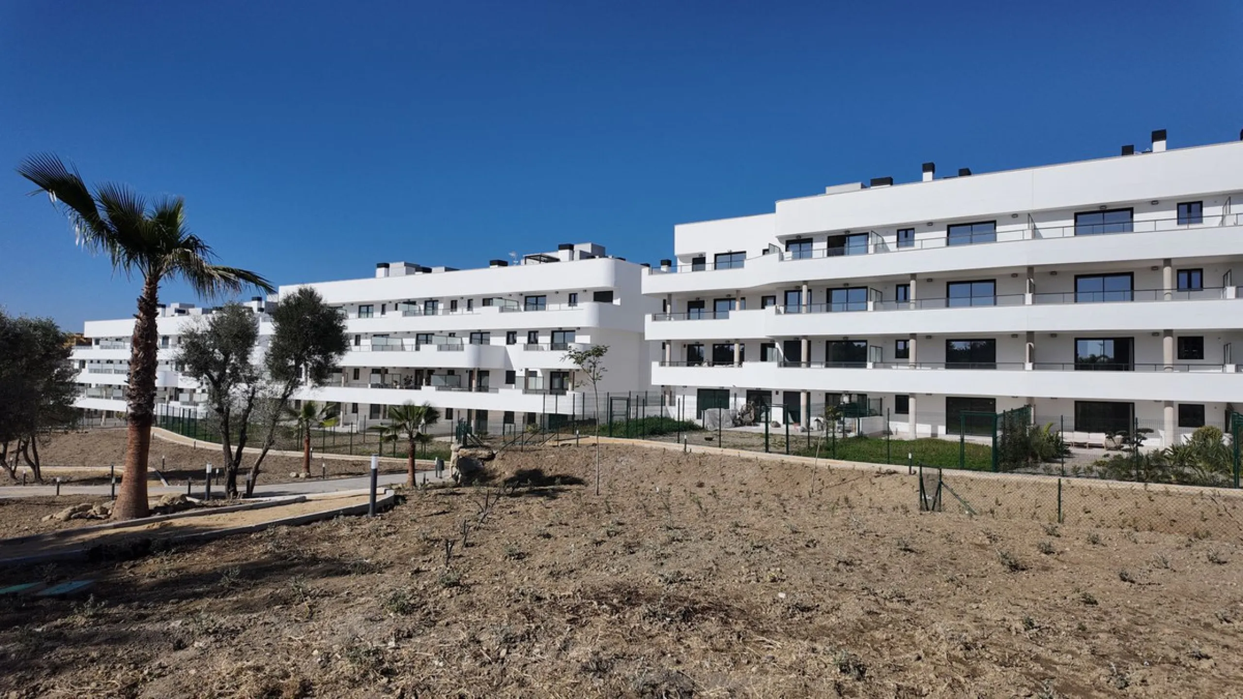 Move-in Ready Penthouse in Aranya, Estepona