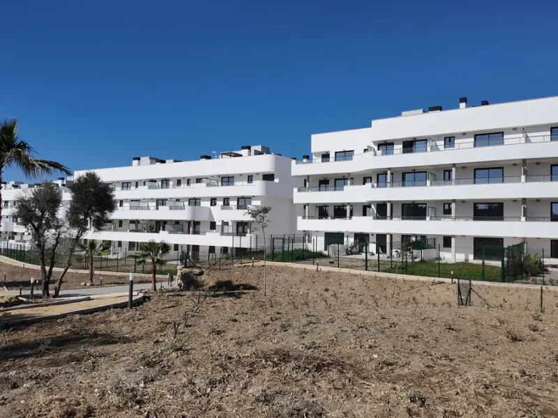 Move-in Ready Penthouse in Aranya, Estepona