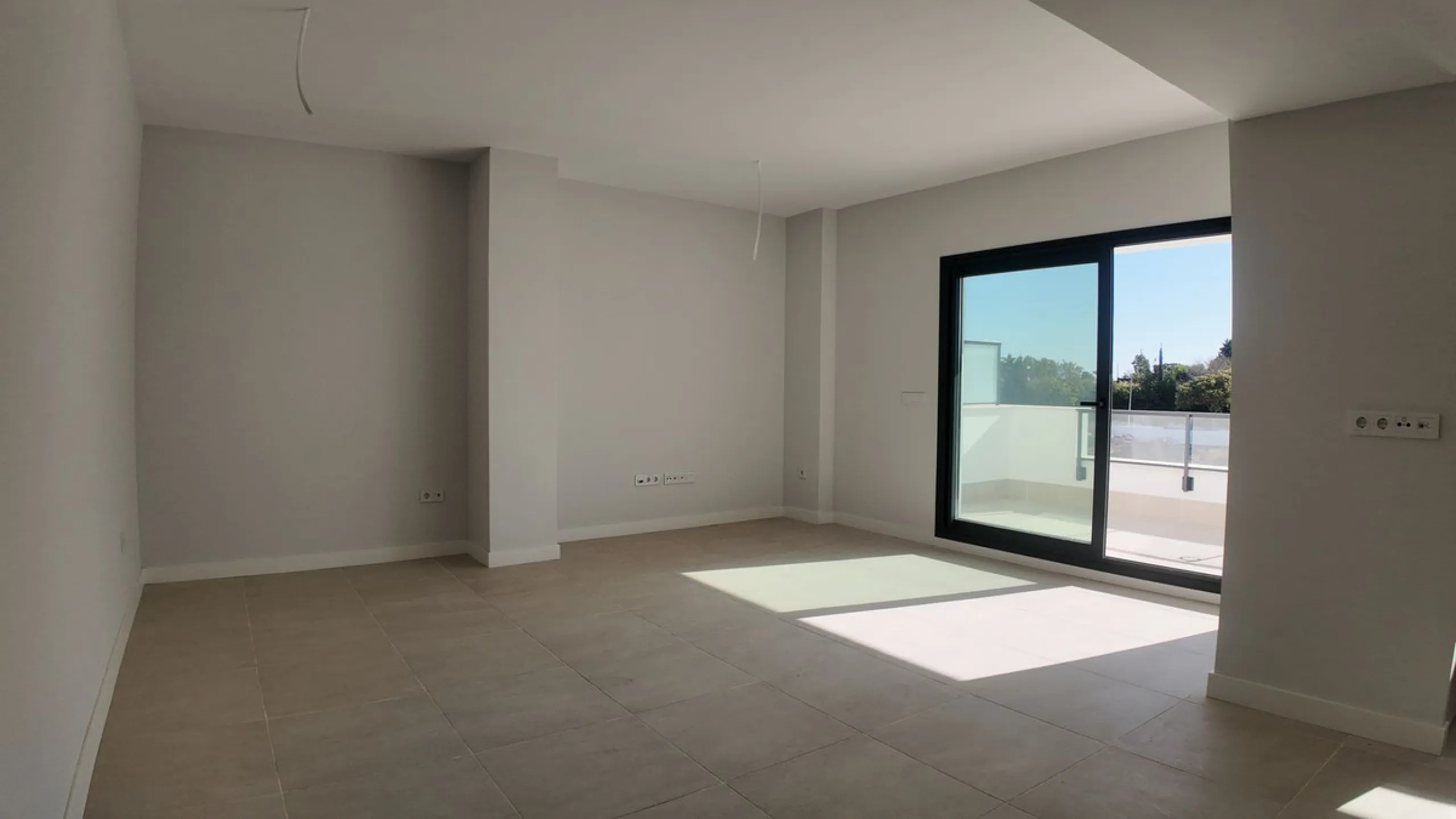 Move-in Ready Penthouse in Aranya, Estepona