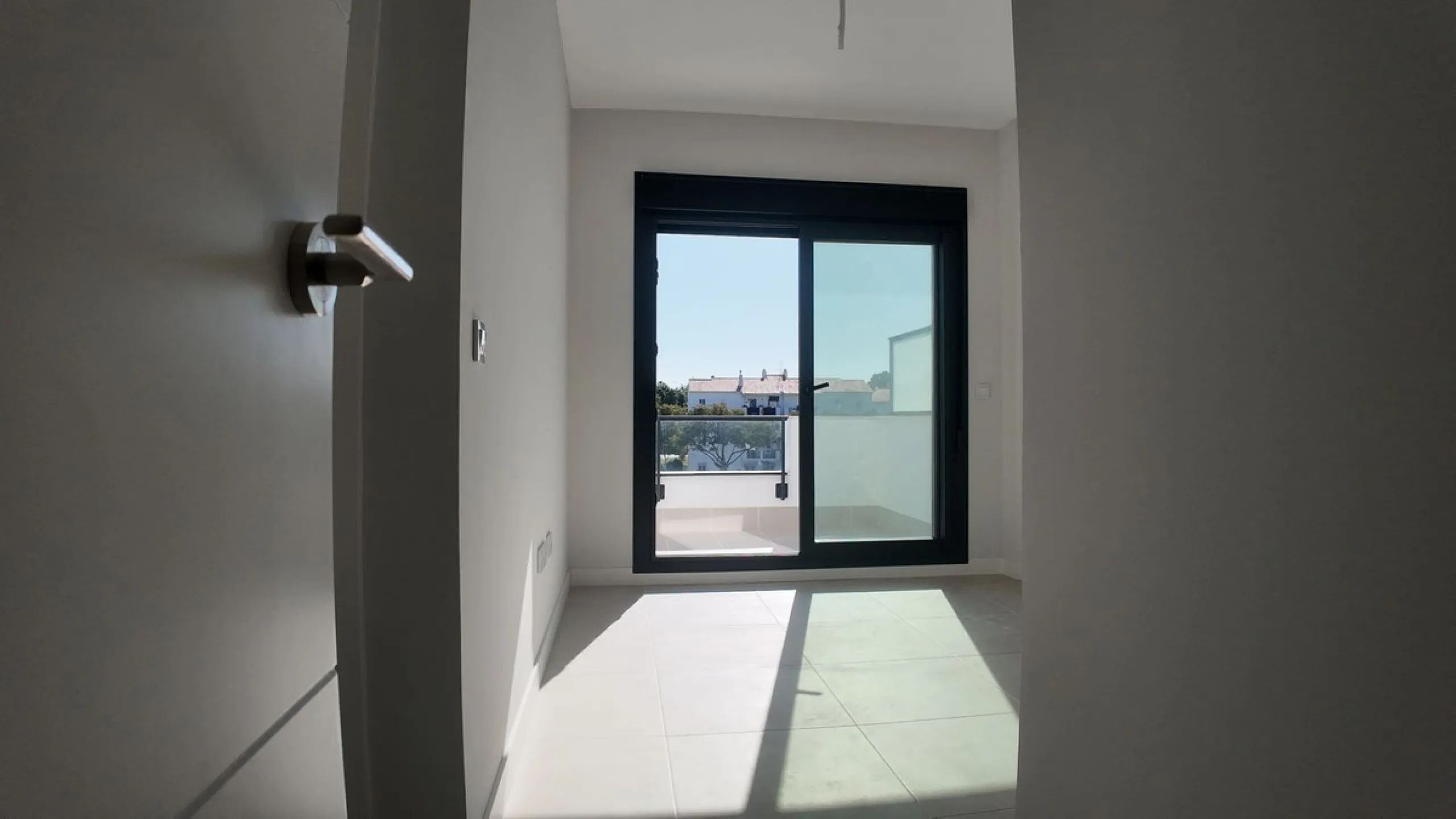 Move-in Ready Penthouse in Aranya, Estepona