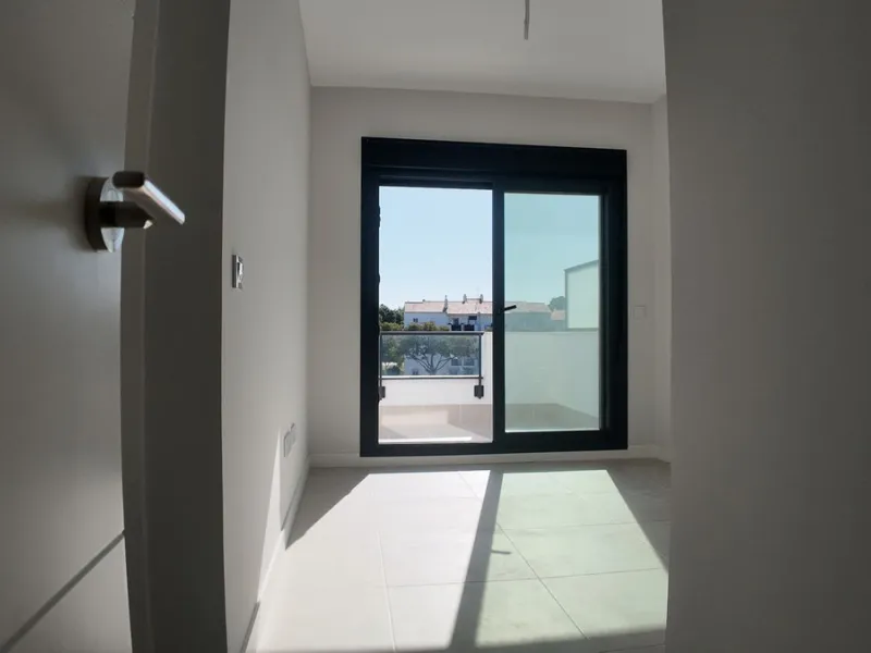 Move-in Ready Penthouse in Aranya, Estepona