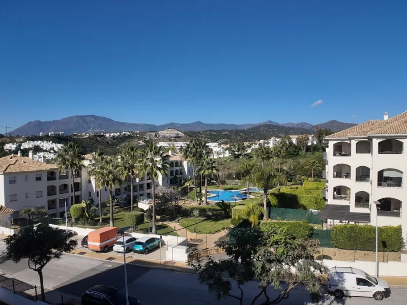 Move-in Ready Penthouse in Aranya, Estepona