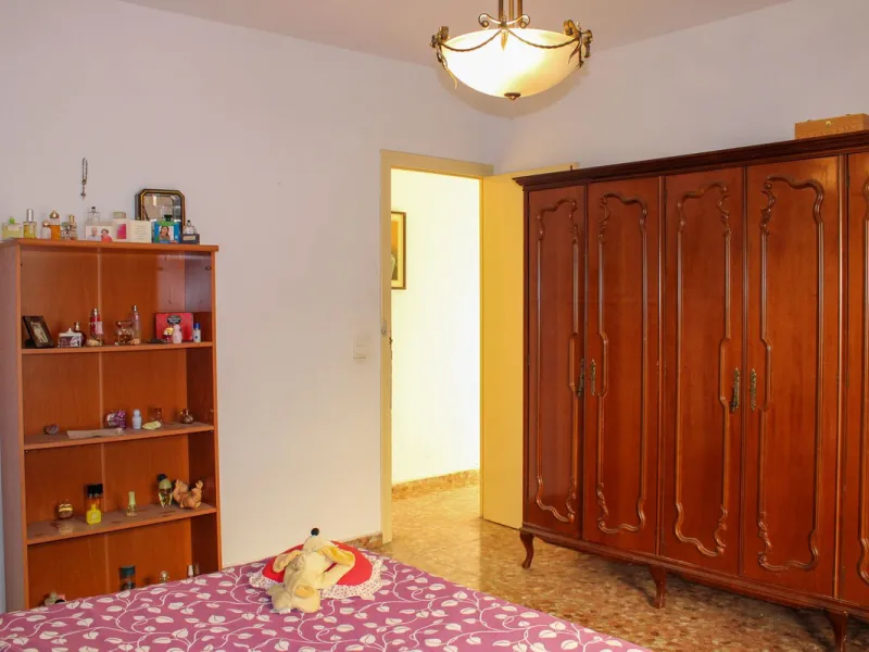 Centrally Located Apartment in Frigiliana with Fantastic Views and Opportunities.