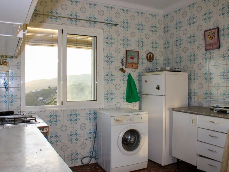 Centrally Located Apartment in Frigiliana with Fantastic Views and Opportunities.