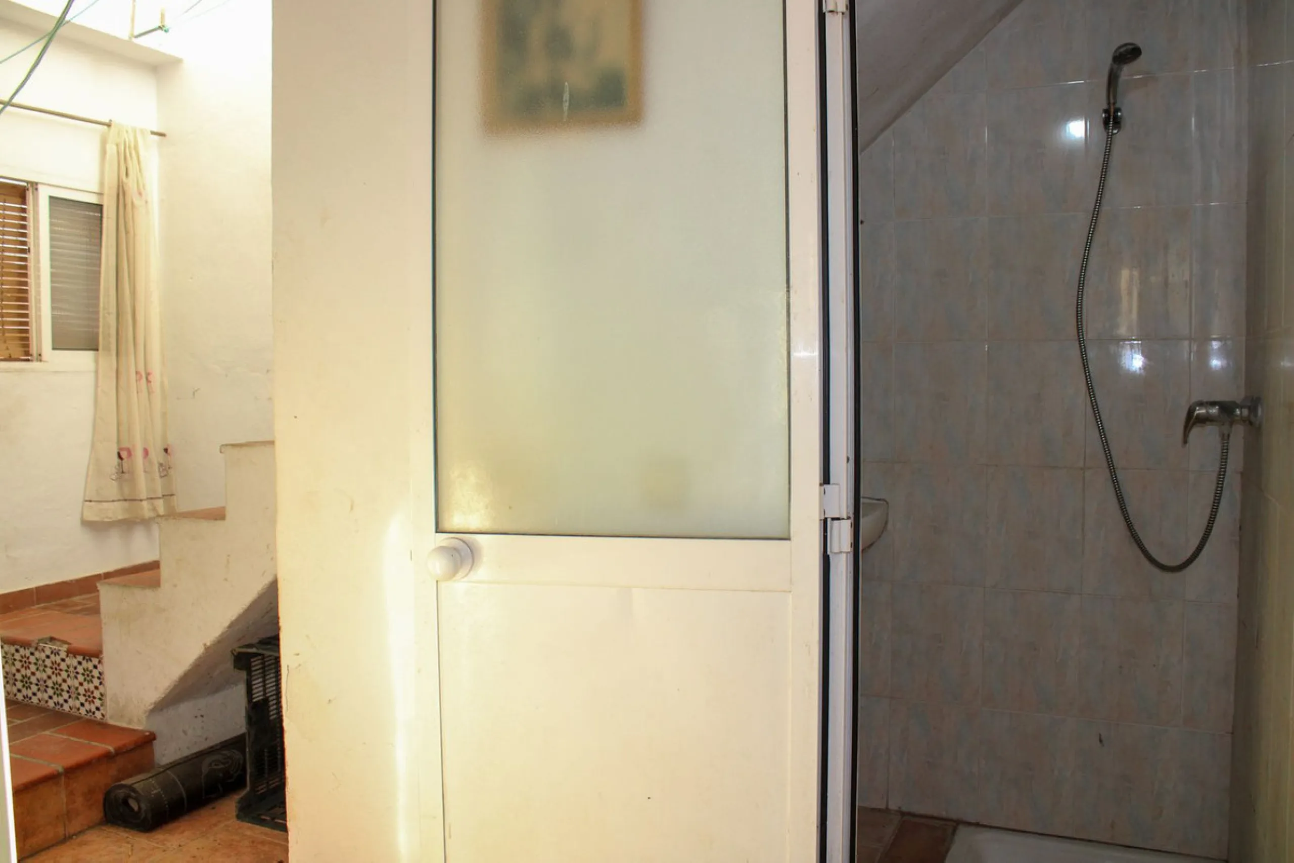 Centrally Located Apartment in Frigiliana with Fantastic Views and Opportunities.
