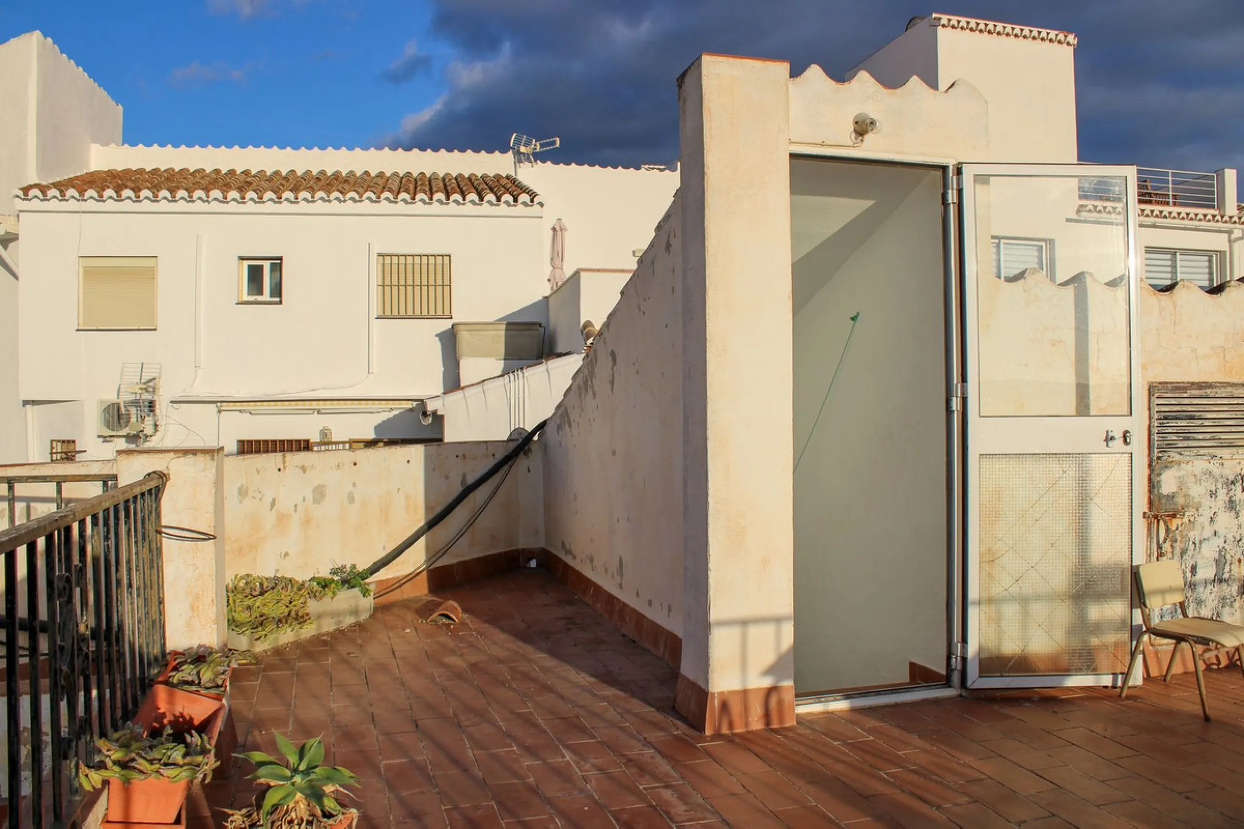 Centrally Located Apartment in Frigiliana with Fantastic Views and Opportunities.