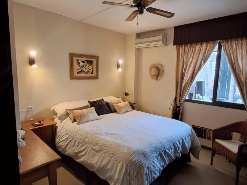 Magnificent apartment on the beachfront in Fuengirola located in the best area of ​​Los Boliches.