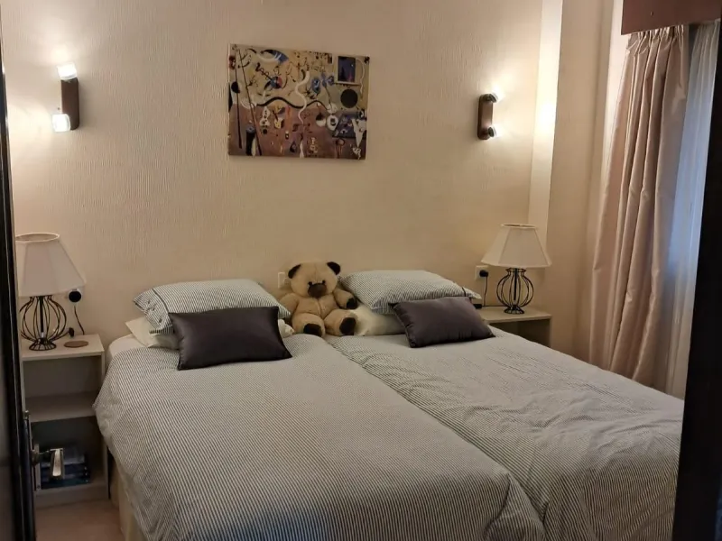 Magnificent apartment on the beachfront in Fuengirola located in the best area of ​​Los Boliches.