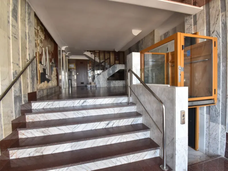 Magnificent apartment on the beachfront in Fuengirola located in the best area of ​​Los Boliches.