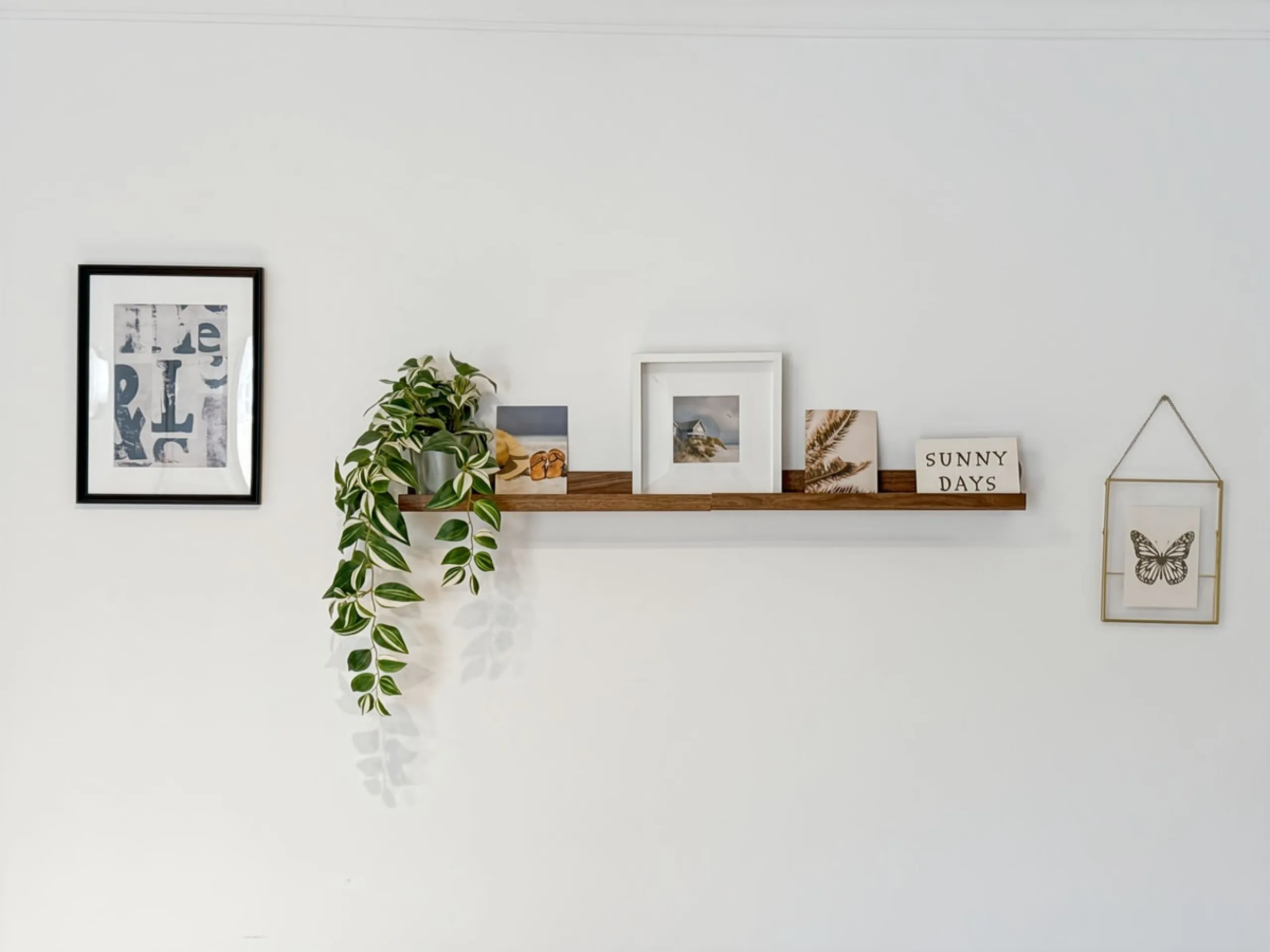 This bright and spacious seventh-floor apartment with northwest orientation, located in the sought-after Cruz de Humilladero area in Málaga, offers everything needed for a comfortable and well-connected lifestyle. With a total area efficiently distributed