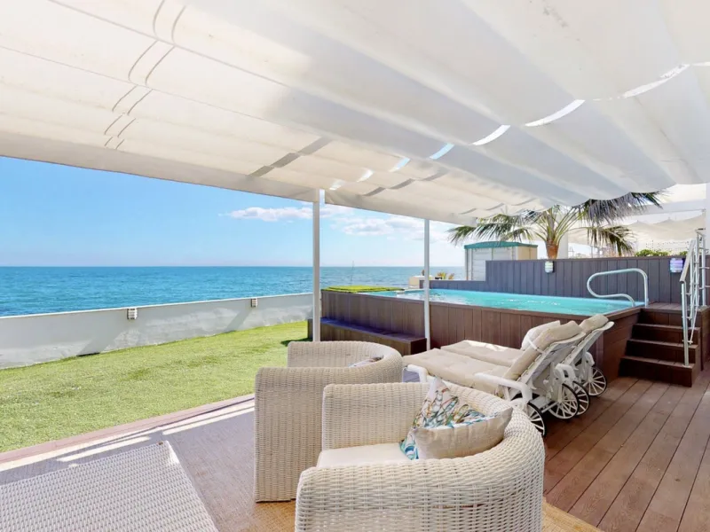 This is a truly amazing home  just a few meters from the sea. It is a one-of-a-kind property that was fully renovated in March 2025, so everything is brand new and ready for you to move in.