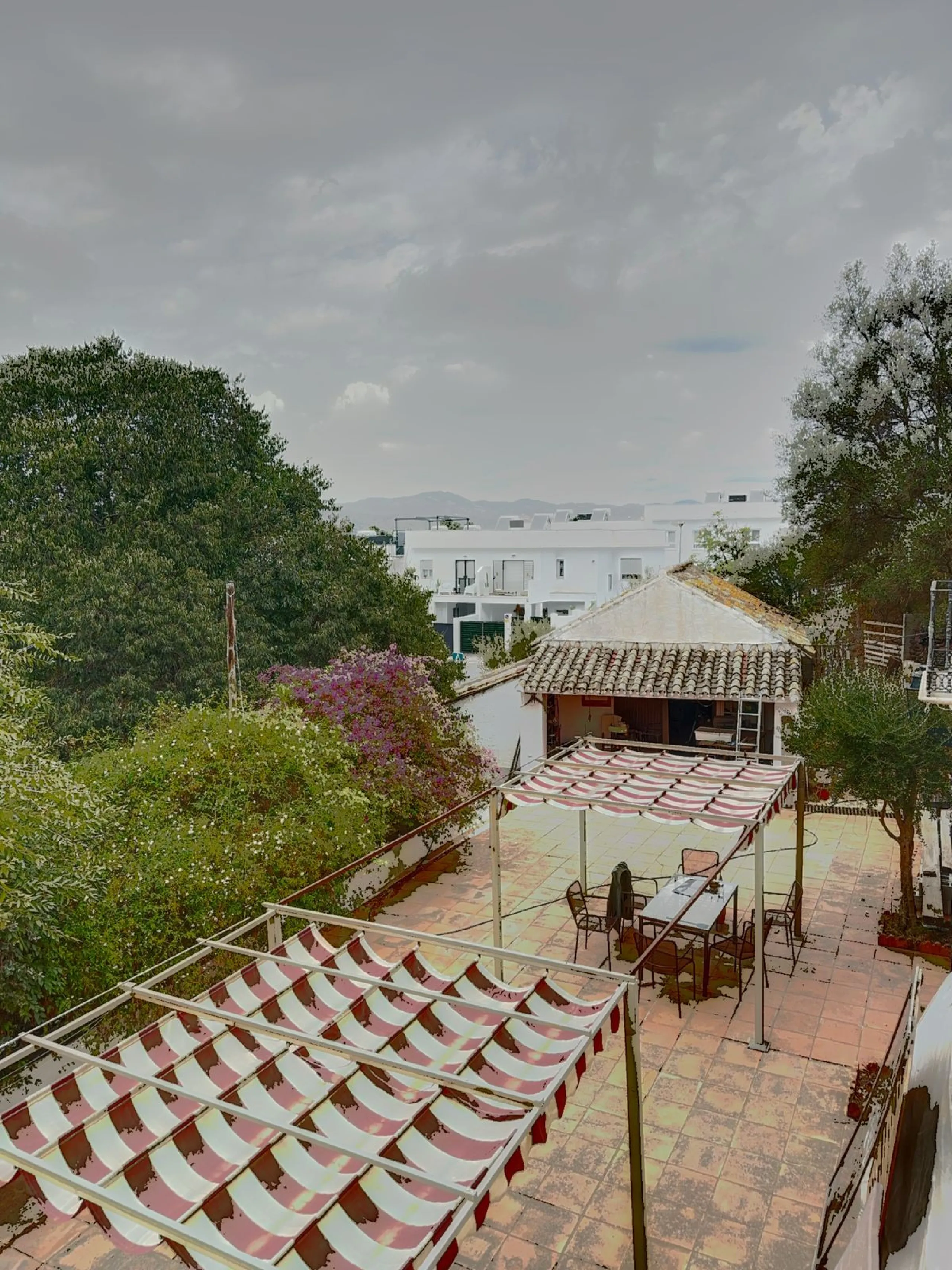Unique Investment, A Historic Property with Exceptional Potential!