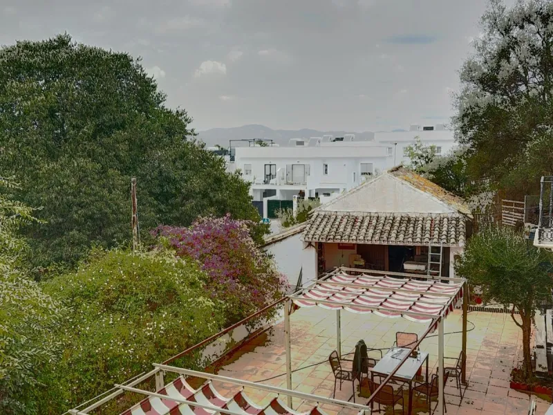 Unique Investment, A Historic Property with Exceptional Potential!
