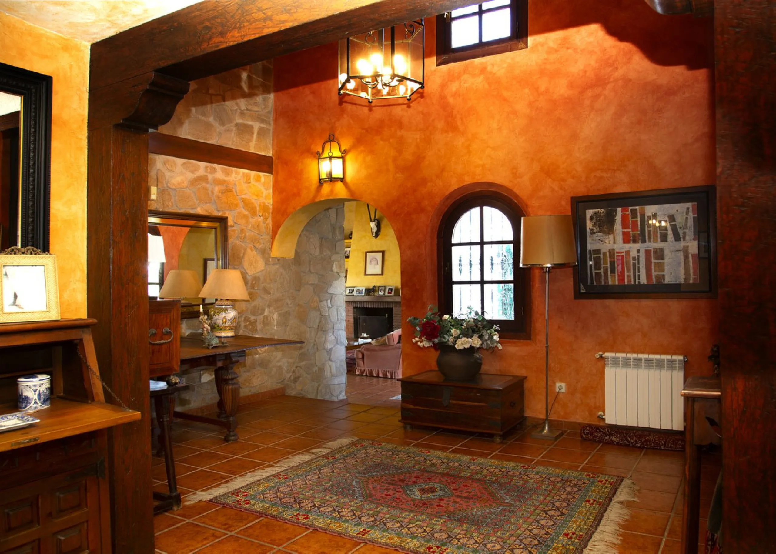 House - Detached Villa в продаже в Mijas, Málaga. В доме 6 спален и 5 ванных комнат. Площадь дома 575 м². Площадь участка 10000 м²