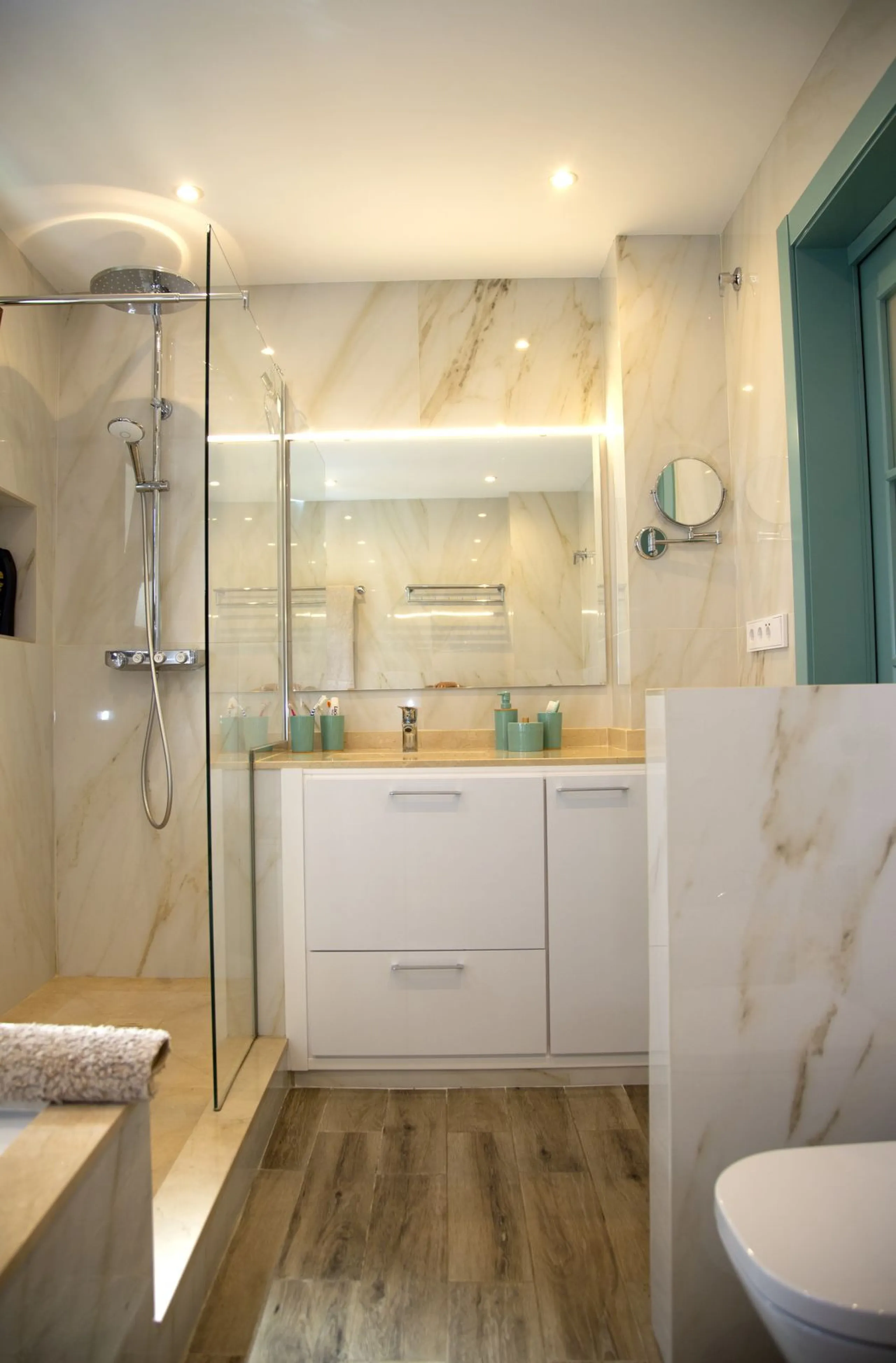 House - Detached Villa в продаже в Mijas, Málaga. В доме 6 спален и 5 ванных комнат. Площадь дома 575 м². Площадь участка 10000 м²