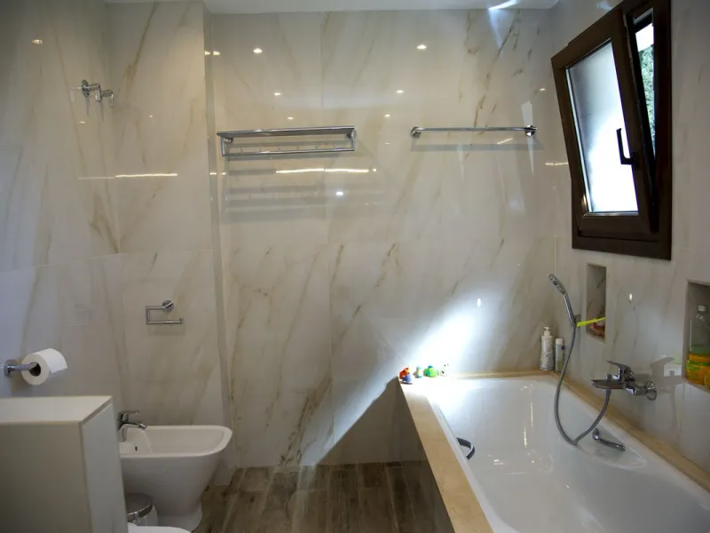 House - Detached Villa в продаже в Mijas, Málaga. В доме 6 спален и 5 ванных комнат. Площадь дома 575 м². Площадь участка 10000 м²