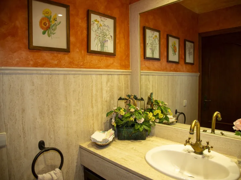 House - Detached Villa в продаже в Mijas, Málaga. В доме 6 спален и 5 ванных комнат. Площадь дома 575 м². Площадь участка 10000 м²