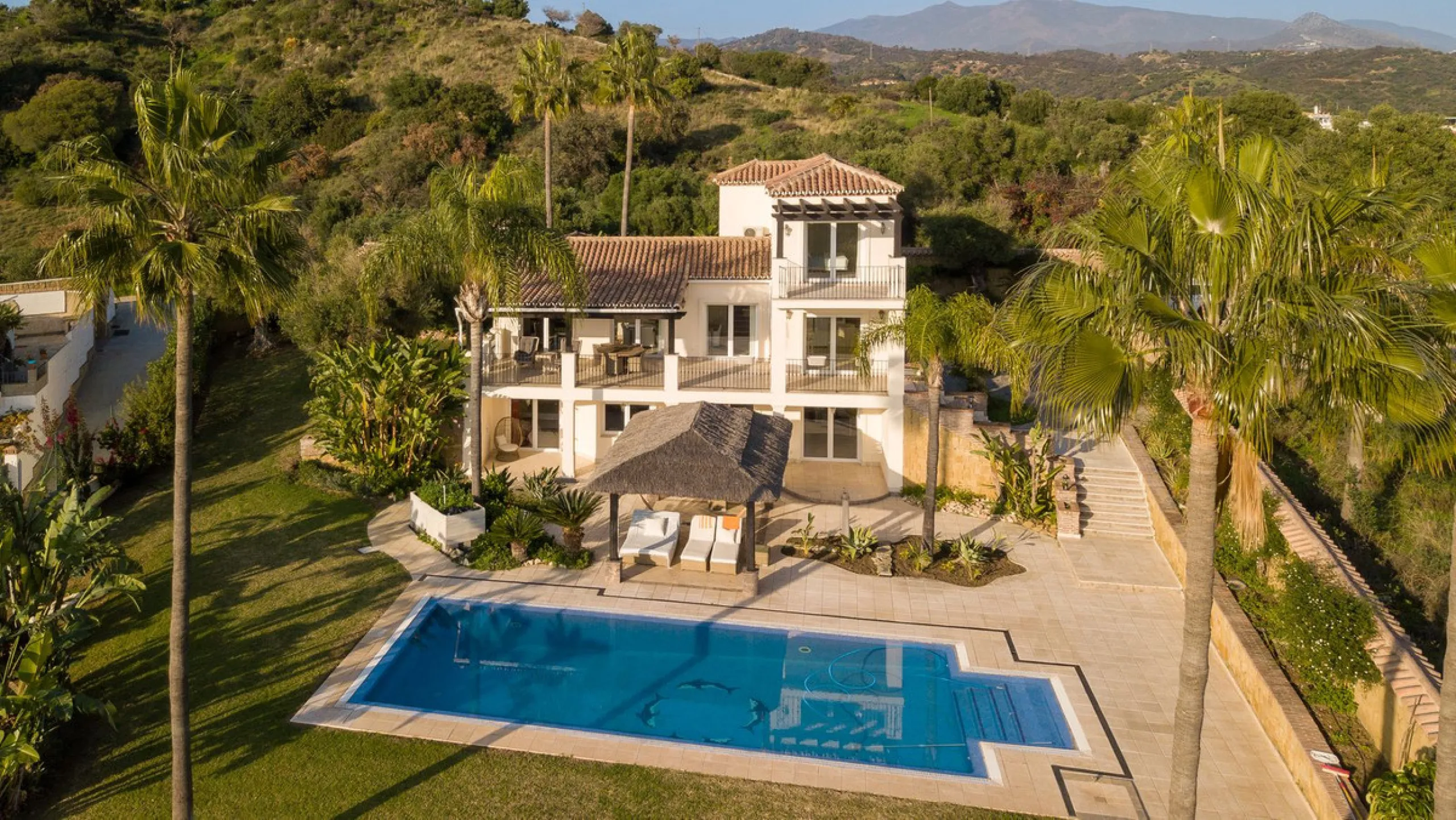 Exceptional Finca with Panoramic Sea Views in Estepona