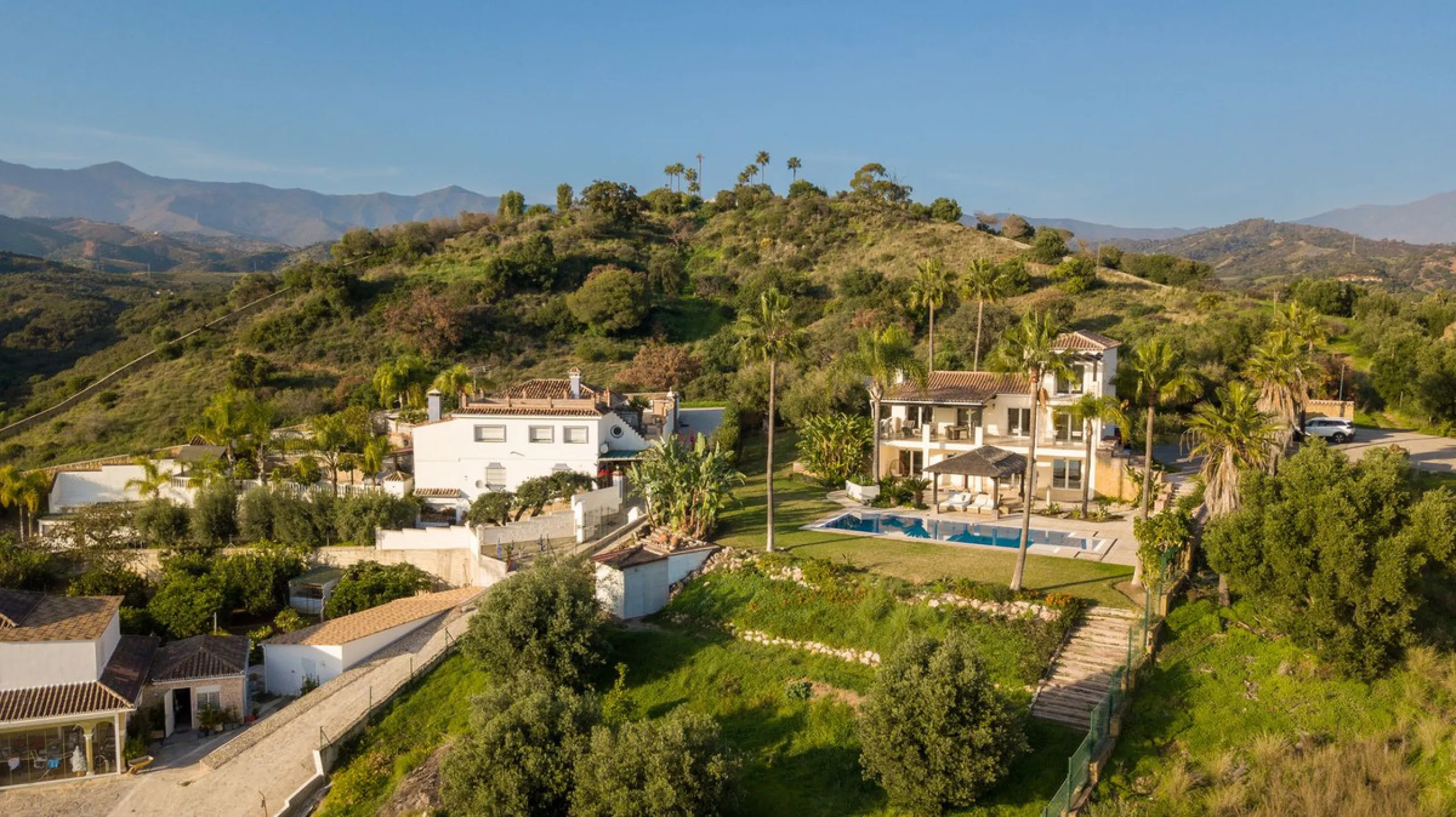 Exceptional Finca with Panoramic Sea Views in Estepona