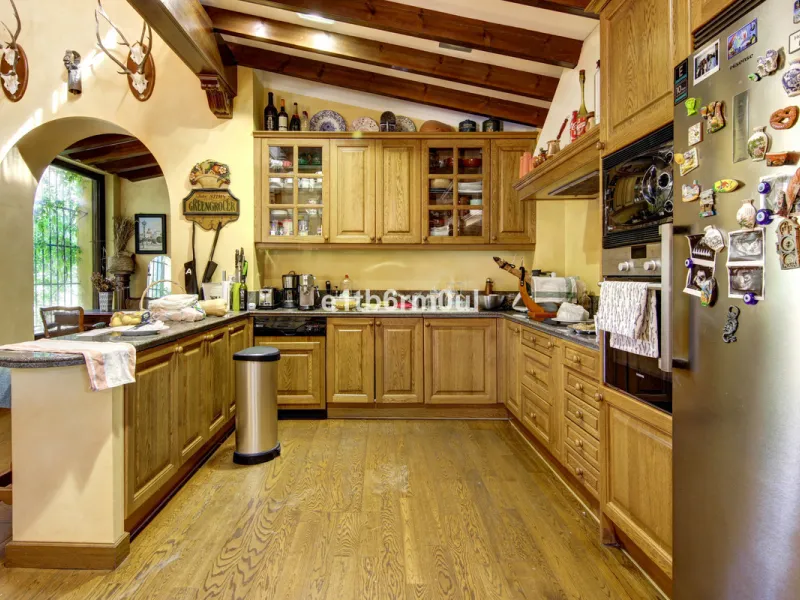 House - Finca - Cortijo в продаже в Ojén, Málaga. В доме 5 спален и 4 ванных комнат. Площадь дома 375 м². Площадь участка 11963 м²