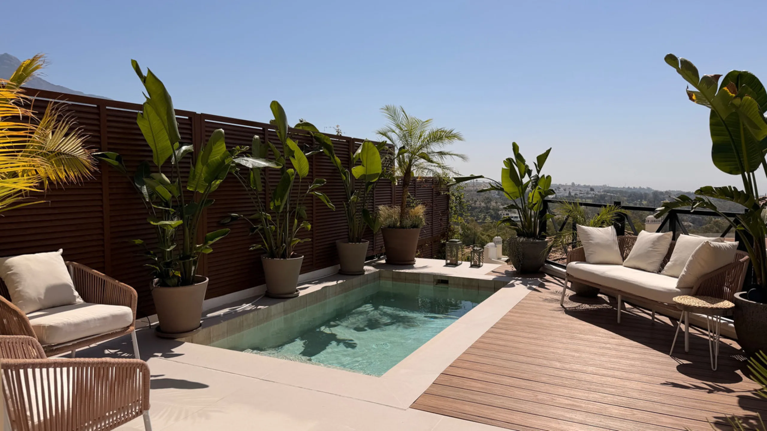 This exquisite 3-bedroom ground-floor apartment in Nueva Andalucía, Marbella, epitomizes modern luxury and comfort. Recently renovated to the highest standards, the property features an open-plan living and dining area, perfectly designed for seamless ent