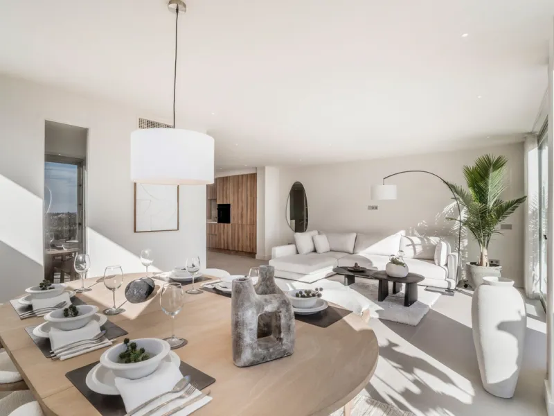 This exquisite 3-bedroom ground-floor apartment in Nueva Andalucía, Marbella, epitomizes modern luxury and comfort. Recently renovated to the highest standards, the property features an open-plan living and dining area, perfectly designed for seamless ent