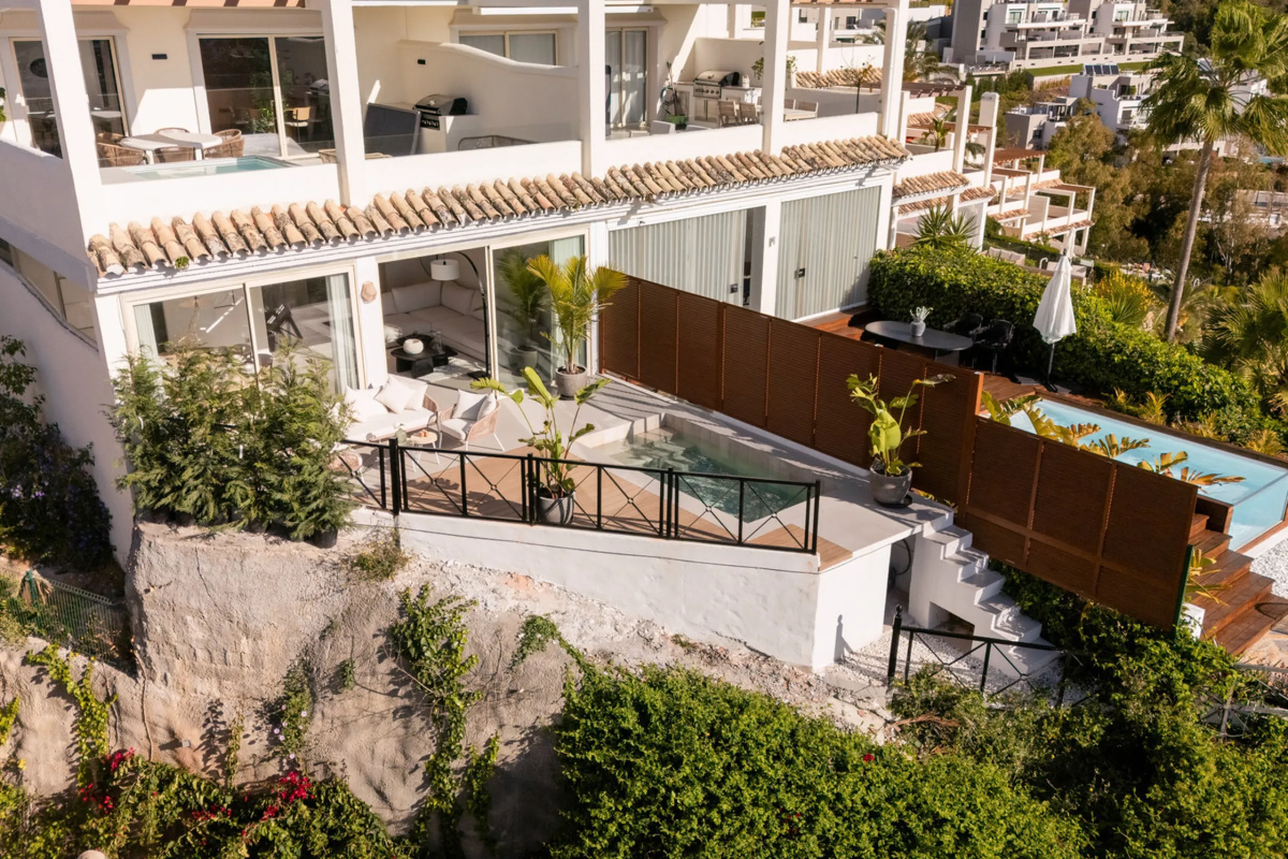 This exquisite 3-bedroom ground-floor apartment in Nueva Andalucía, Marbella, epitomizes modern luxury and comfort. Recently renovated to the highest standards, the property features an open-plan living and dining area, perfectly designed for seamless ent