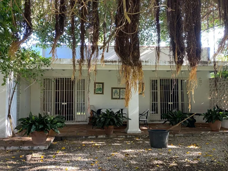 Charming Villa for Renovation in Casasola