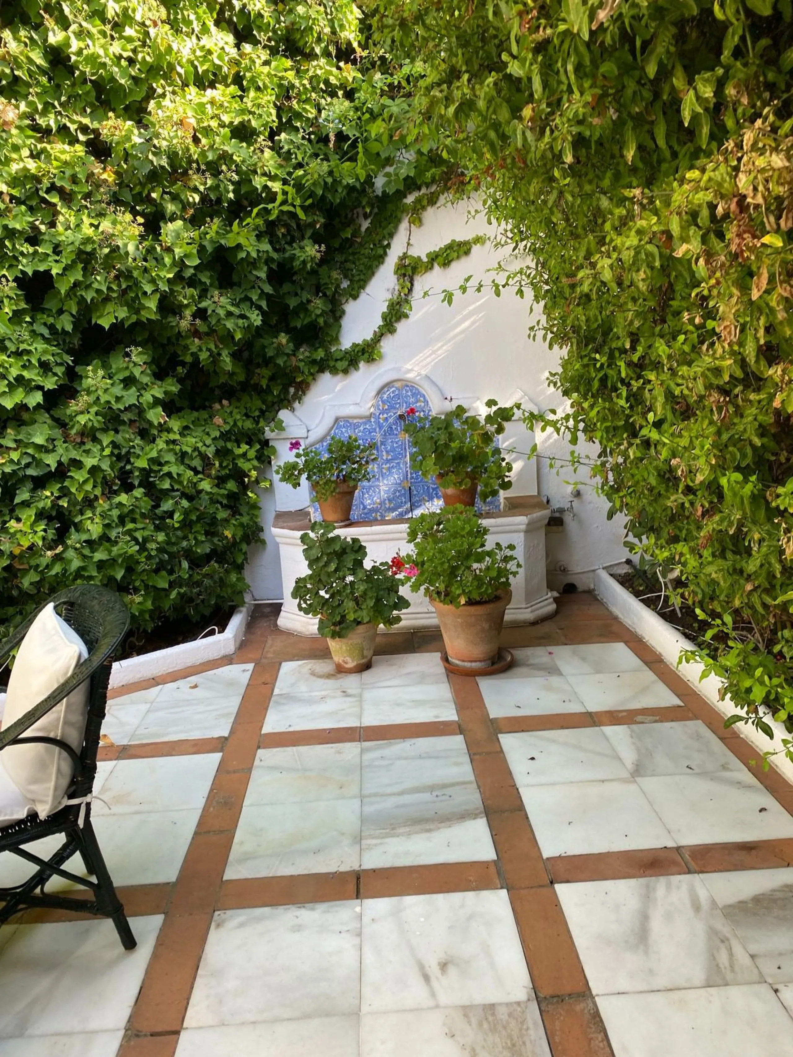 Charming Villa for Renovation in Casasola