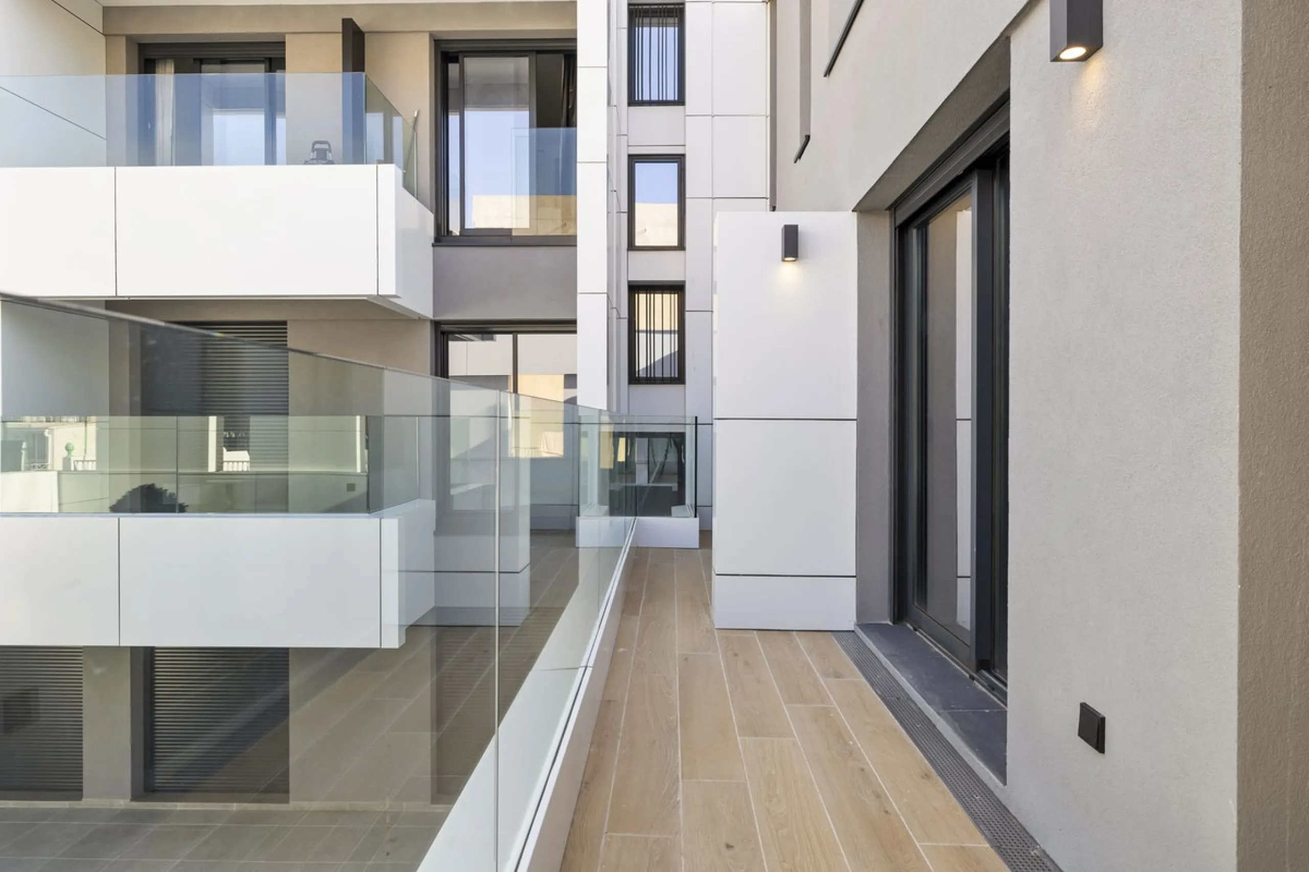 Apartment - Middle Floor Apartment в продаже в Fuengirola, Málaga. В доме 2 спален и 2 ванных комнат. Площадь дома 79 м²
