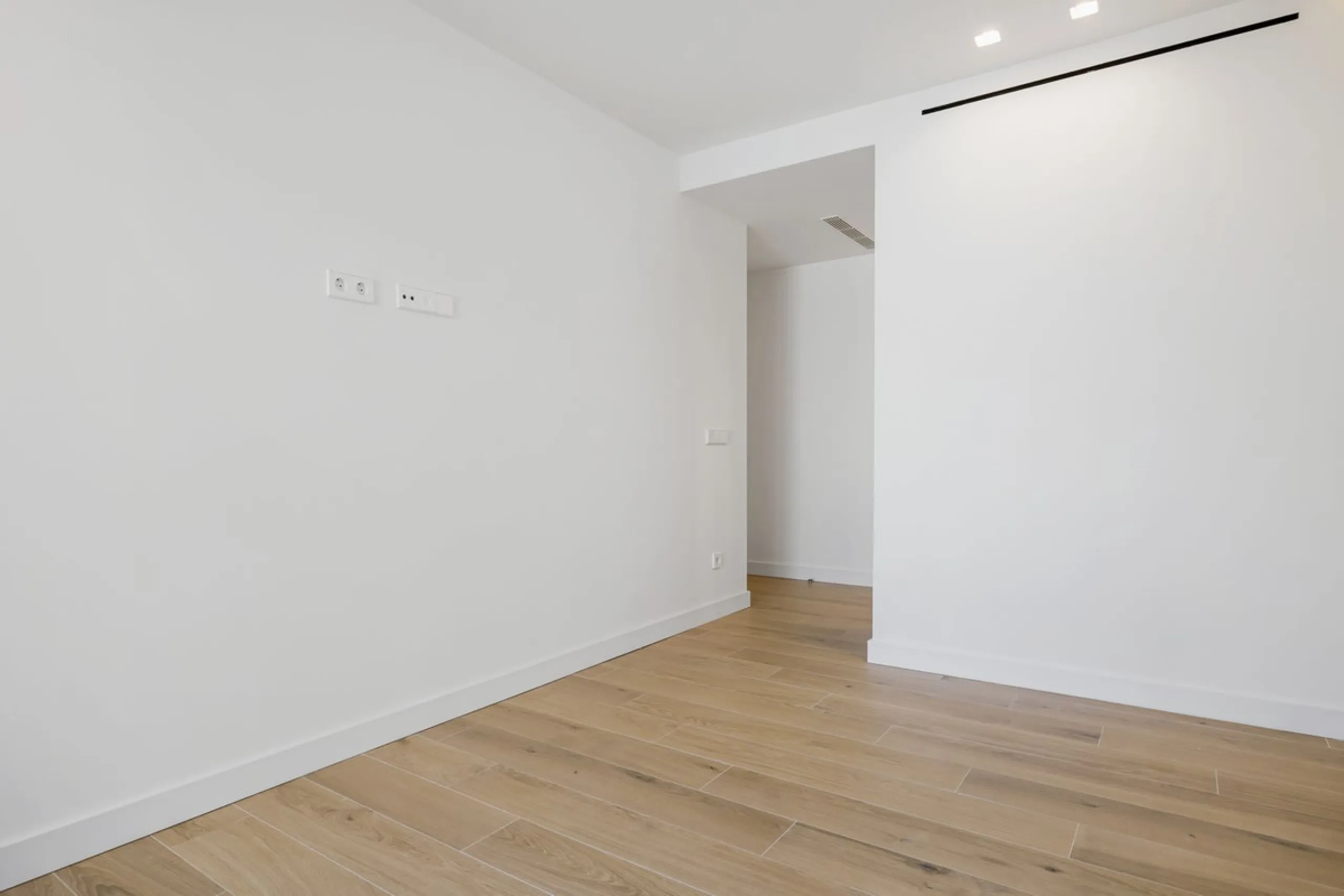 Apartment - Middle Floor Apartment в продаже в Fuengirola, Málaga. В доме 2 спален и 2 ванных комнат. Площадь дома 79 м²