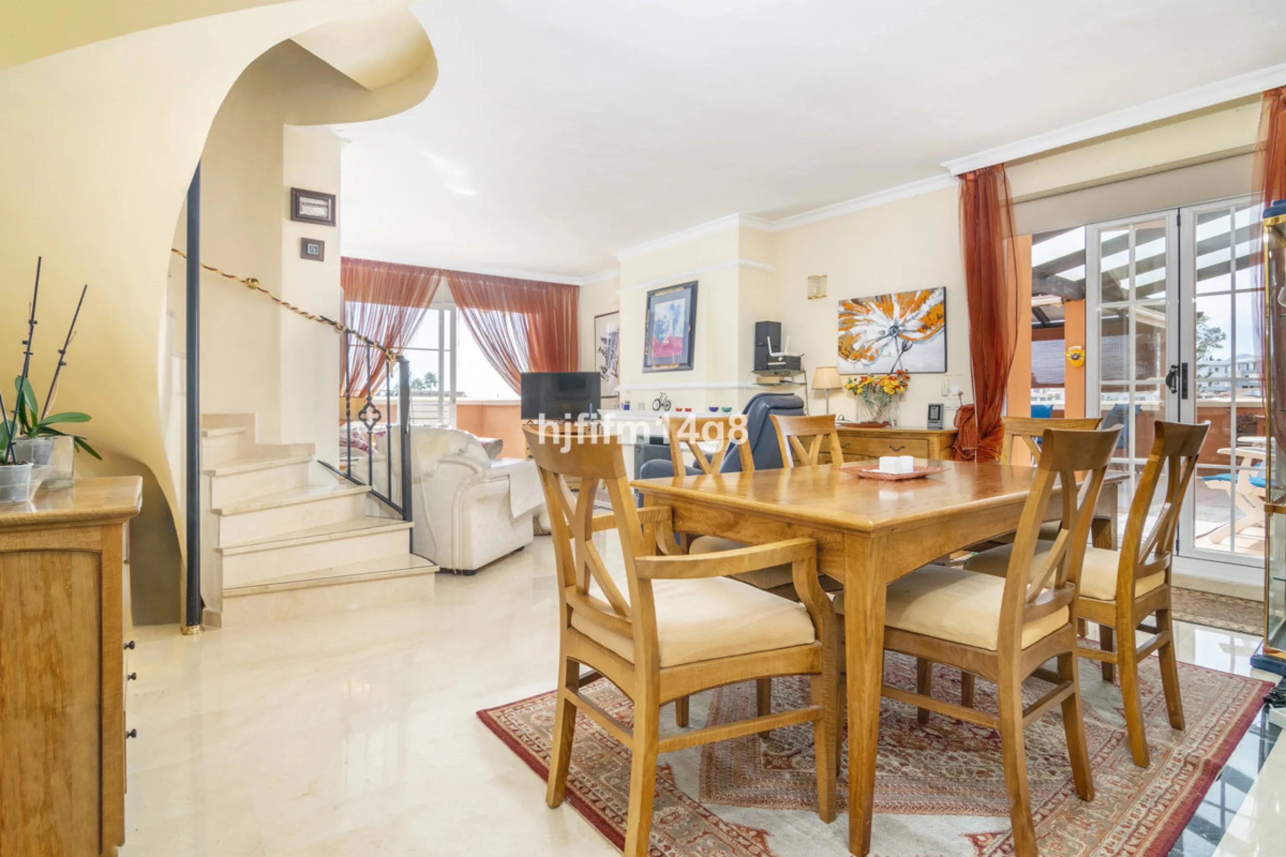 Andalucia Alta, built in 1995 is a gated community of 55 apartments and penthouses divided in six buildings. The pool area is in the middle of the blocks. Mature garden area has a playground for children. Each block offers underground parking and elevator