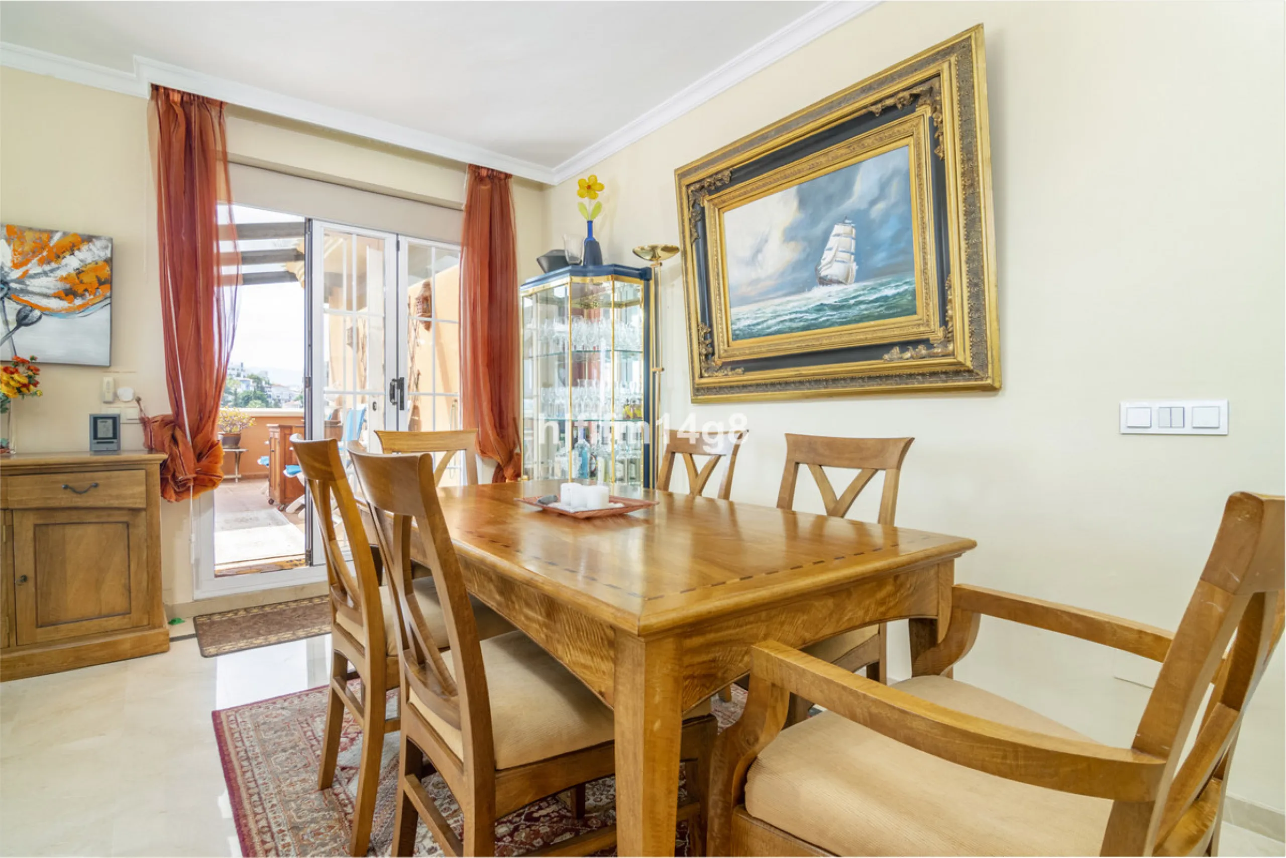 Andalucia Alta, built in 1995 is a gated community of 55 apartments and penthouses divided in six buildings. The pool area is in the middle of the blocks. Mature garden area has a playground for children. Each block offers underground parking and elevator