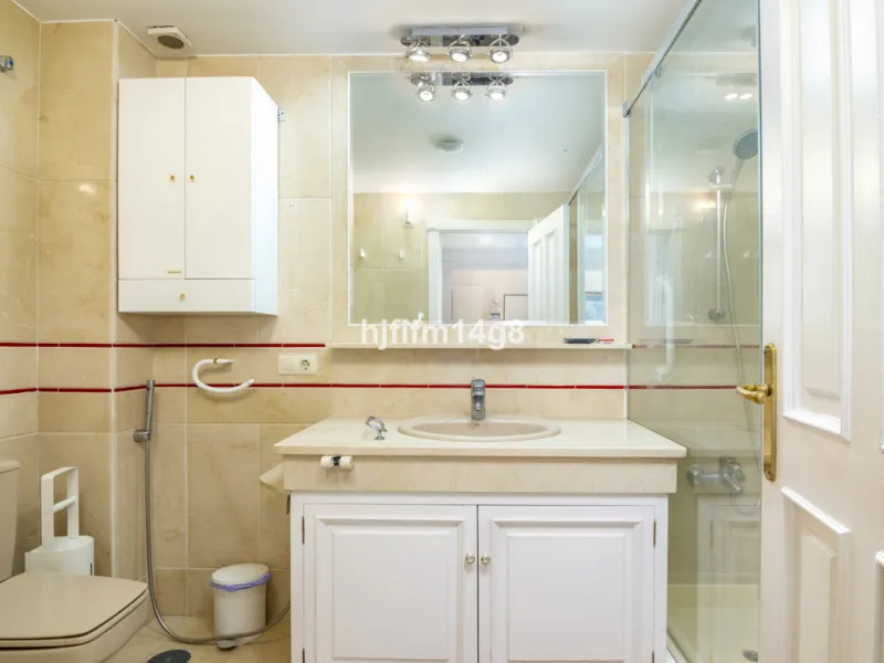 Andalucia Alta, built in 1995 is a gated community of 55 apartments and penthouses divided in six buildings. The pool area is in the middle of the blocks. Mature garden area has a playground for children. Each block offers underground parking and elevator