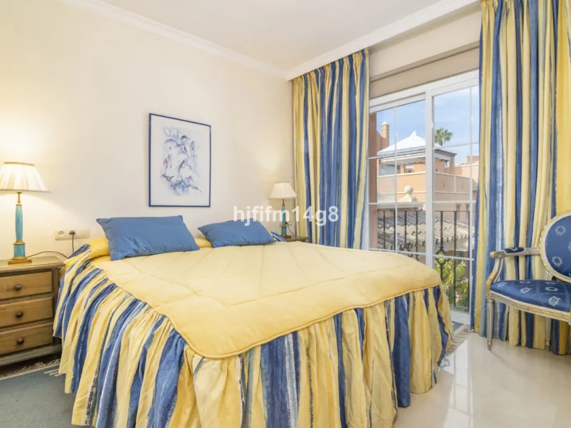 Andalucia Alta, built in 1995 is a gated community of 55 apartments and penthouses divided in six buildings. The pool area is in the middle of the blocks. Mature garden area has a playground for children. Each block offers underground parking and elevator