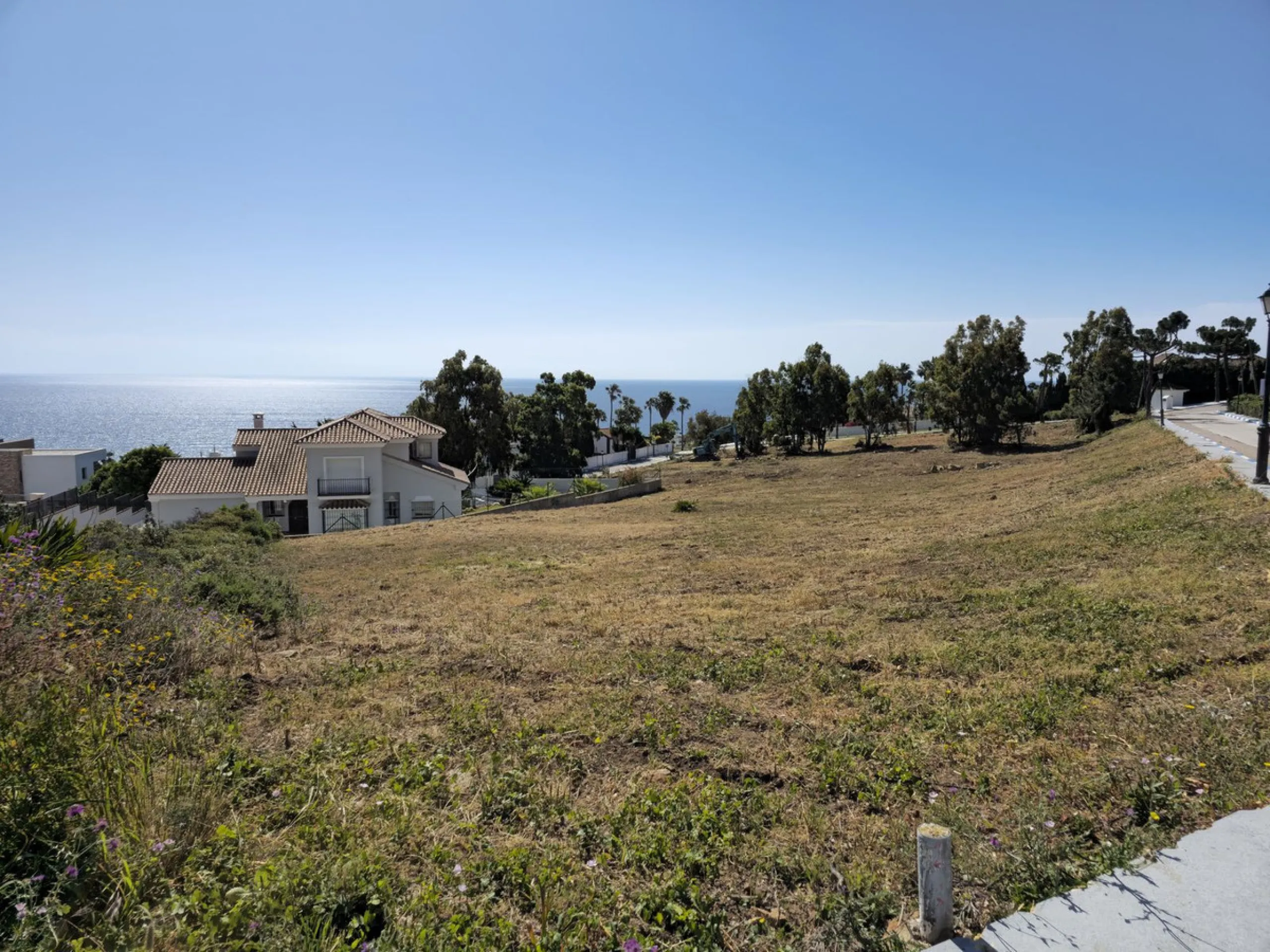 Plot - Residential Plot в продаже в Manilva, Málaga. Площадь участка 800 м²