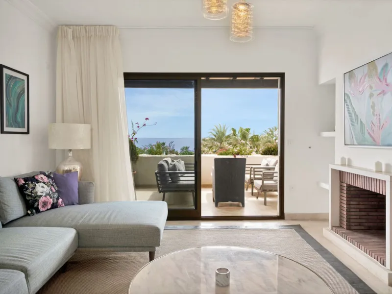 **Spectacular Beachfront Penthouse in Marbella, Spain**
