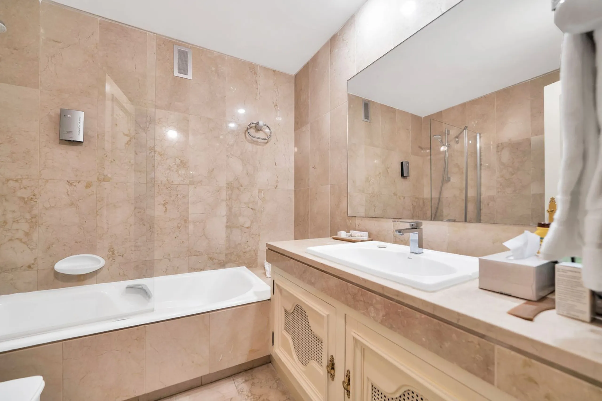 **Spectacular Beachfront Penthouse in Marbella, Spain**